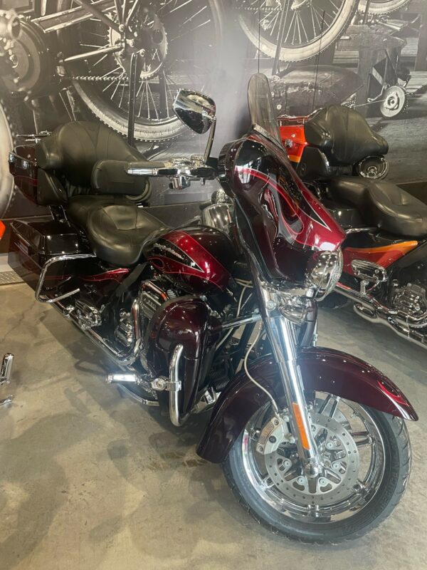 2013 CVO Ultra
